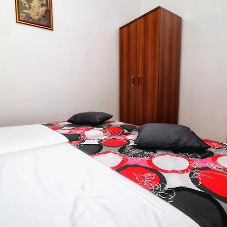 Zapad Apartmán