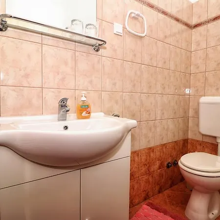 Zapad Apartmán *