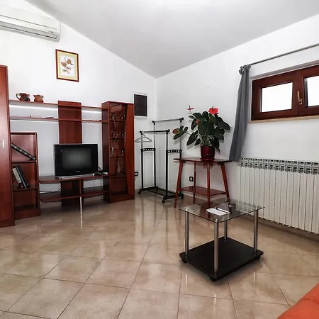Zapad Apartmán Kanfanar